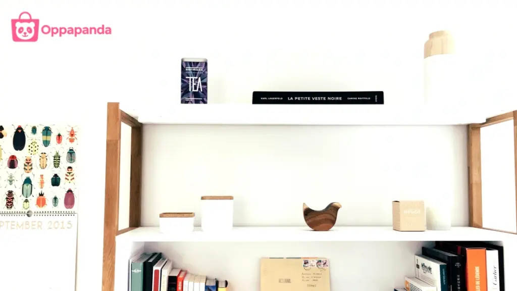 Rak Buku Minimalis